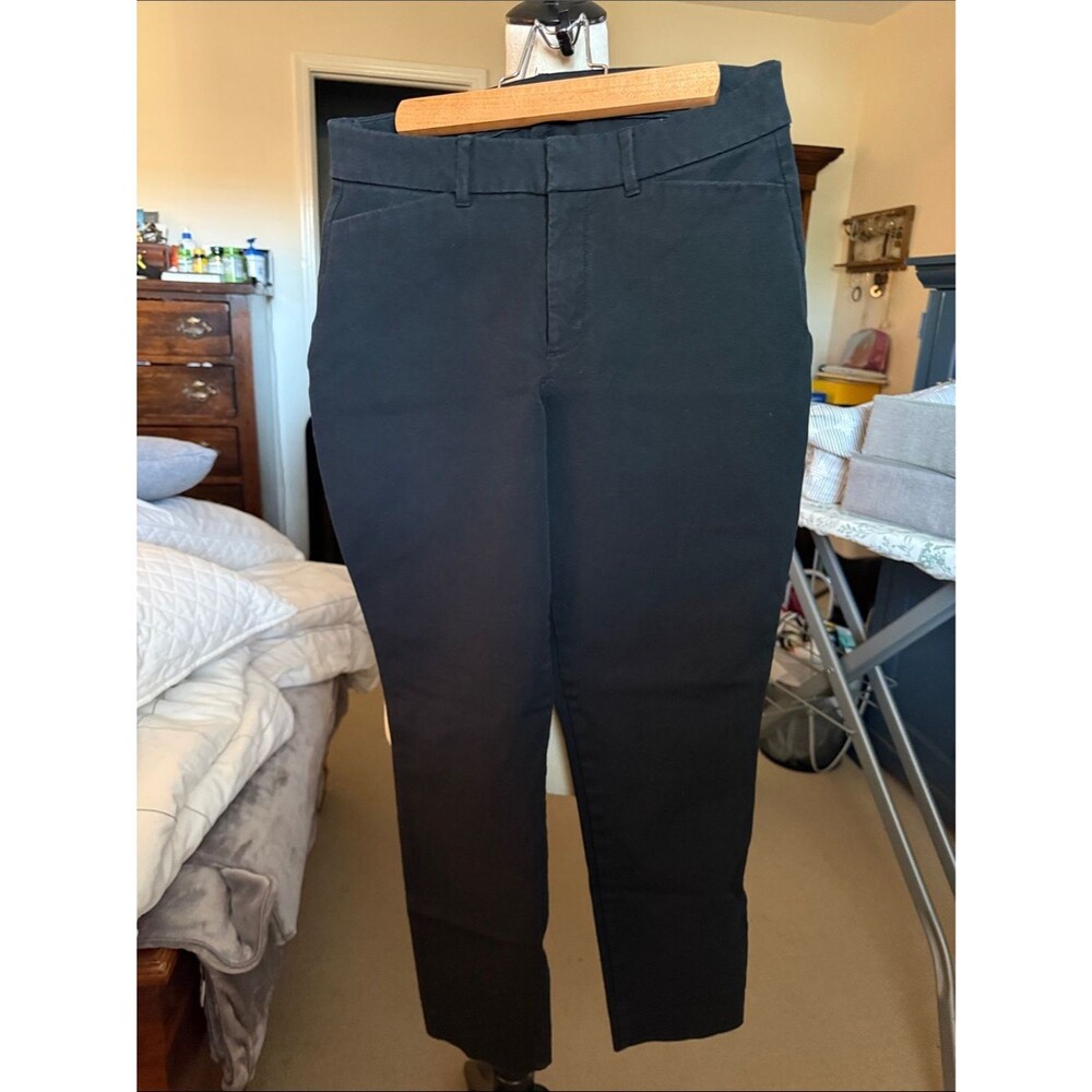 Old Navy Pixie Skinny High-Rise Pants in Black